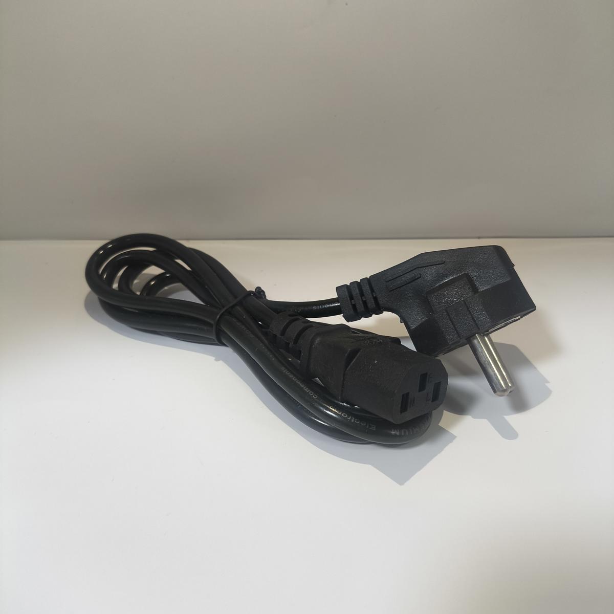 کابل برق یک و نیم متری کامپیوتر